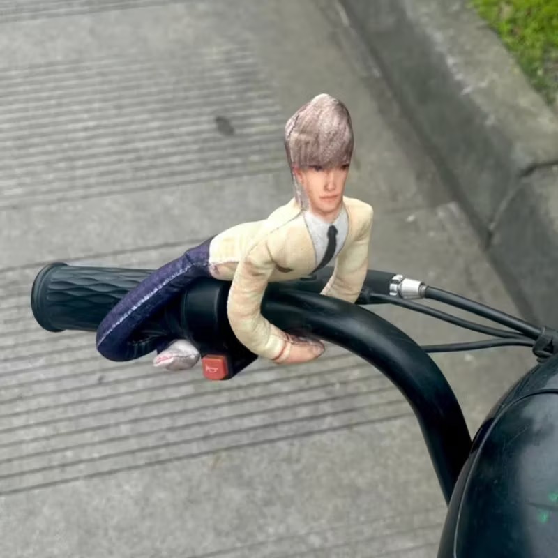 Liefde en diepe ruimte Caleb X - Plush Doll Anime recensie en prijs
